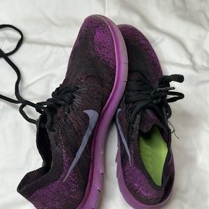 Nike running tennis shoes: size US 7